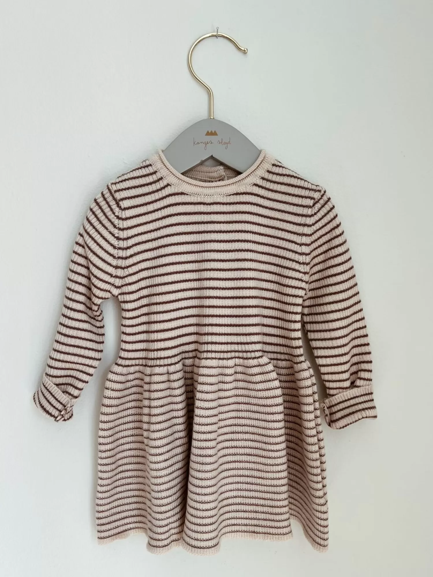 Best Konges Sløjd Meo-Jurk Met Knoopsluiting - Peppercorn Stripe